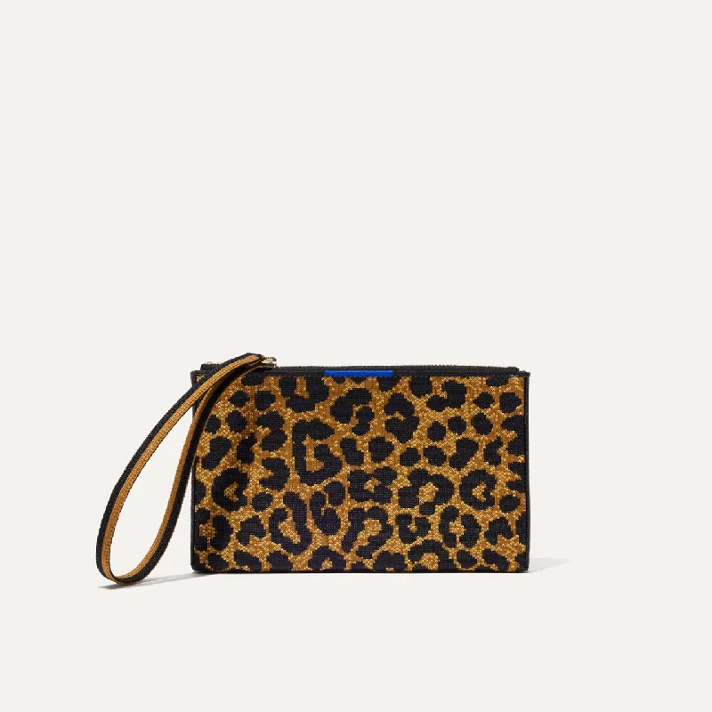 The Wallet Wristlet - Classic Leopard